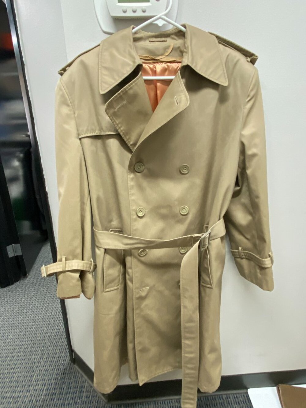 Vintage London Fog Maincoats Trench Coat with Zip-Out Faux Fur Liner – Tan 42R